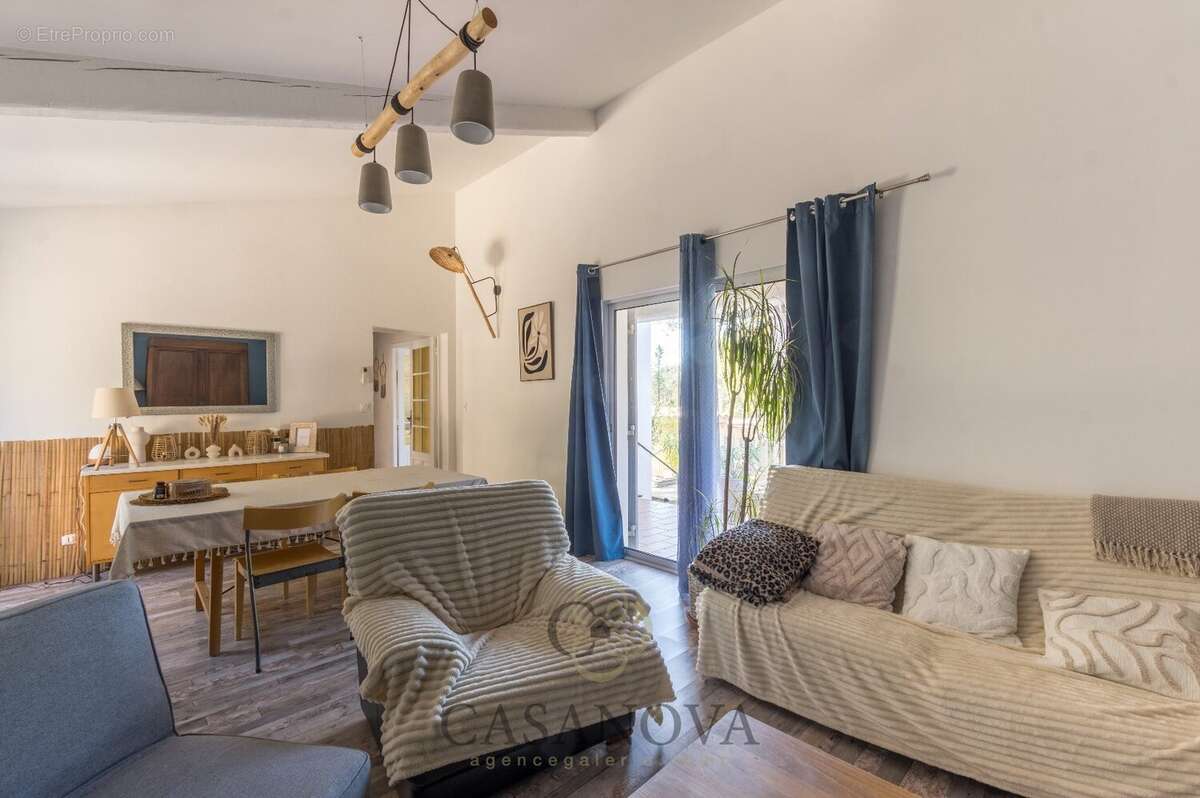 Maison à LANGLADE