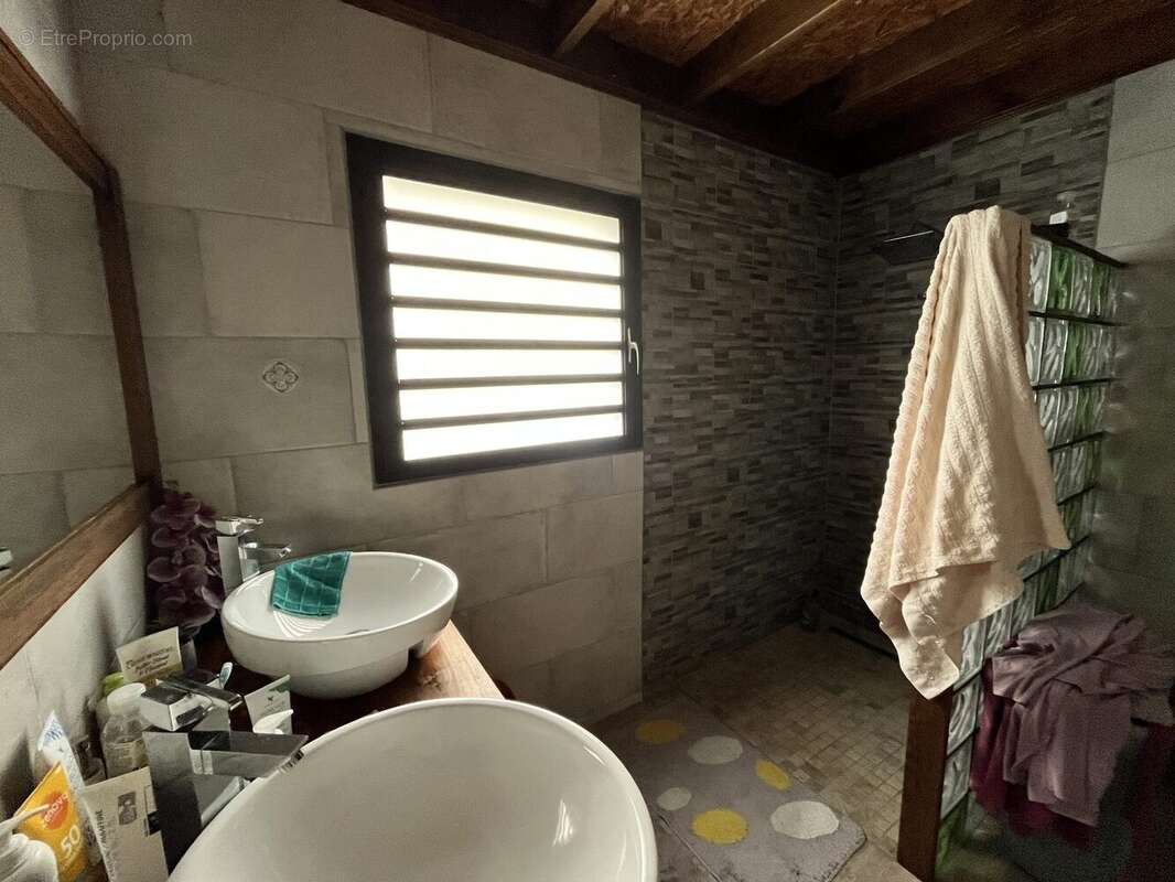 Maison 120 m² à La Plaine-Des-Palmistes  - photo 8