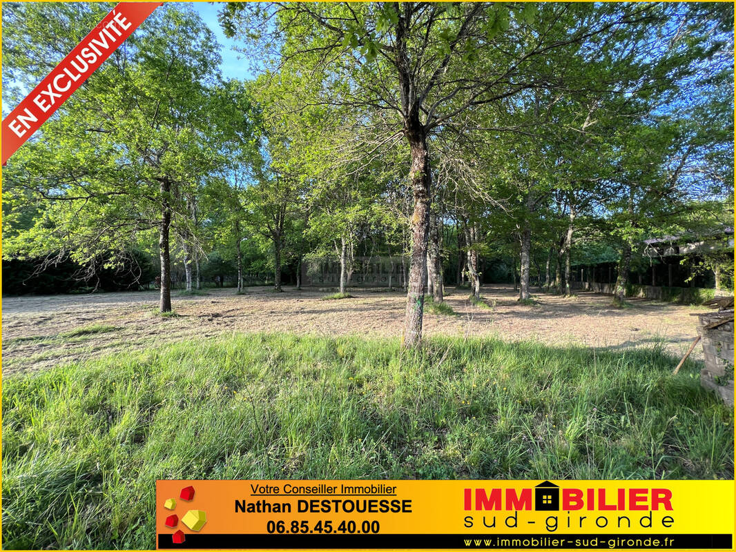 Terrain à SAINT-MICHEL-DE-RIEUFRET