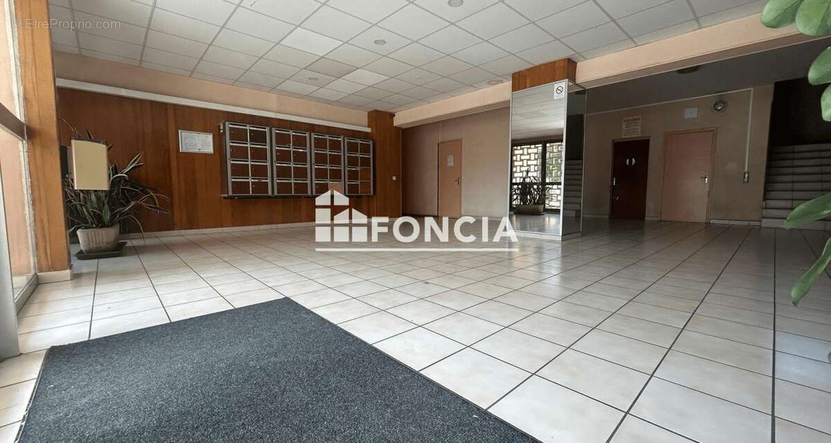 Maginifique appartement T2 vu imprenable Canigou+ balcon+ cave privative quartier des fleurs - photo 3