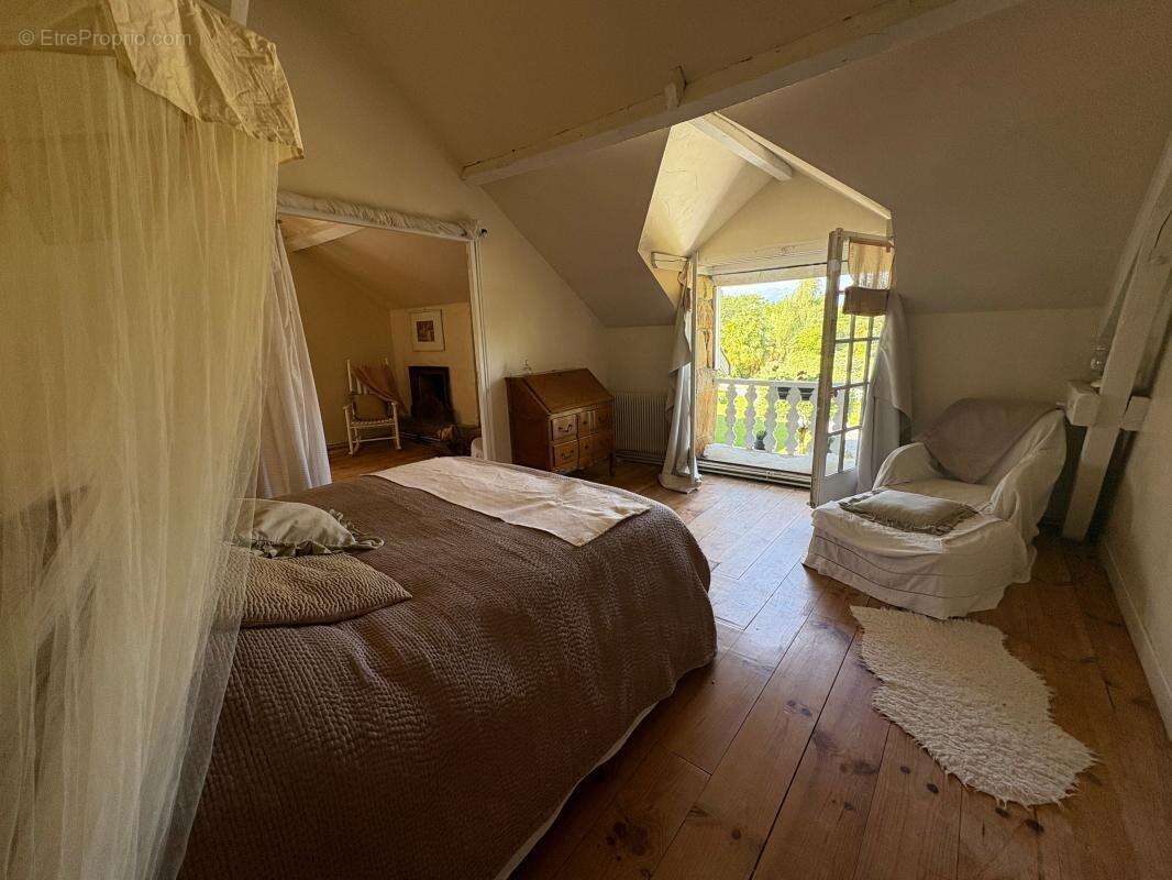 Maison à HAUT-DE-BOSDARROS