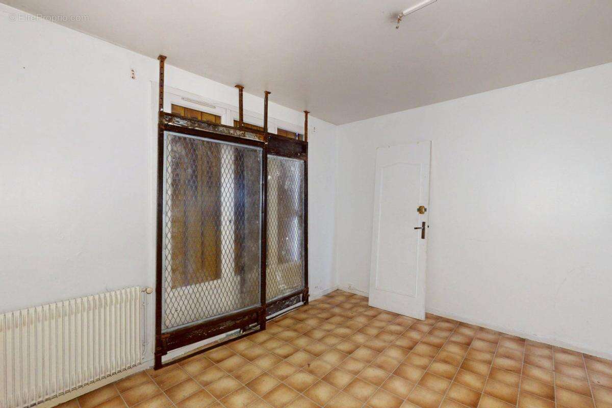 Appartement à CLICHY-SOUS-BOIS