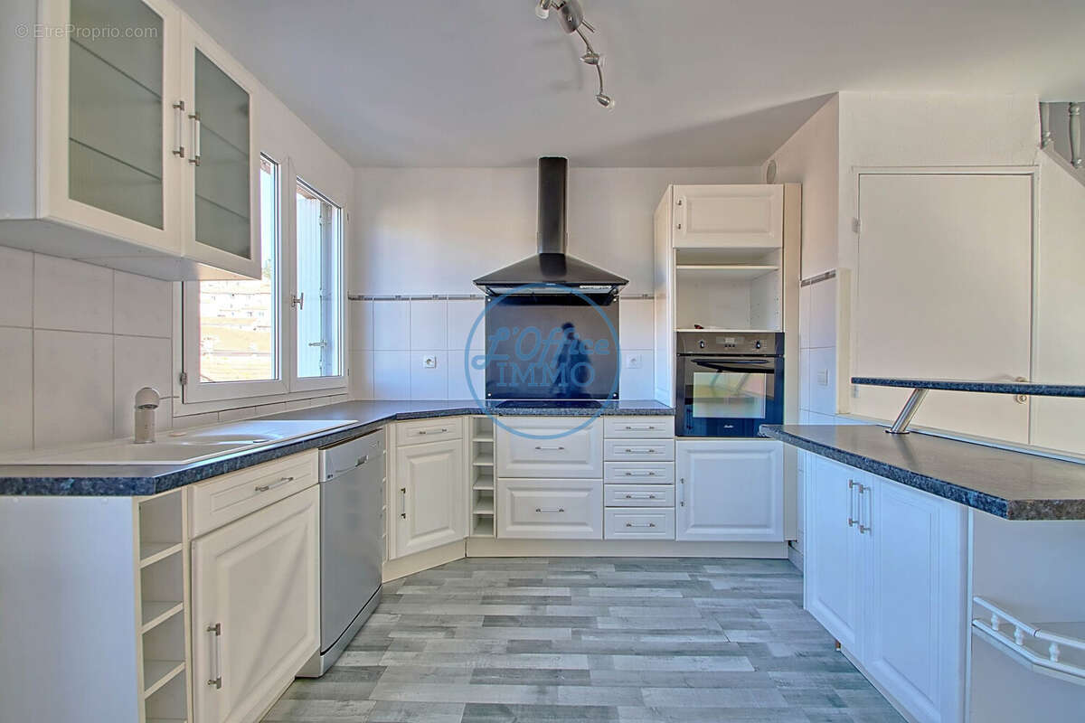 Appartement à LA GARDE