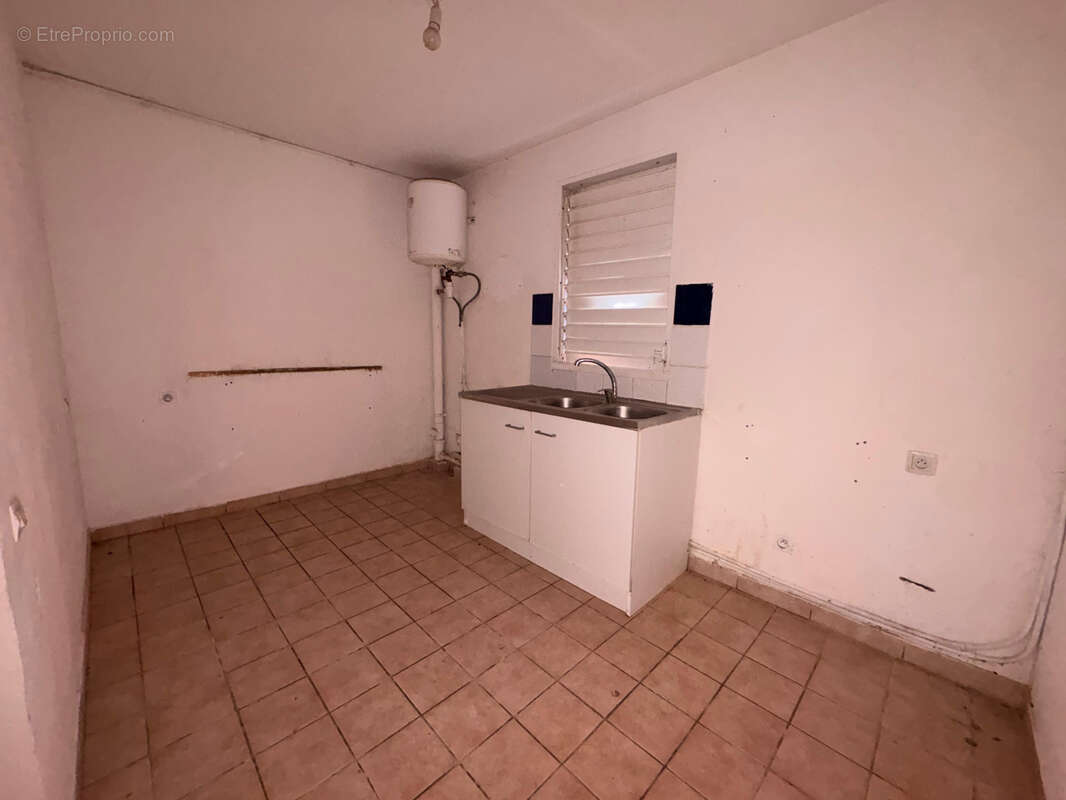 Offre a ne pas rater : appartement à vendre à ste rose - photo 2