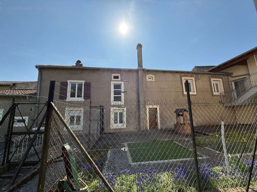 Maison à PUTTELANGE-LES-THIONVILLE