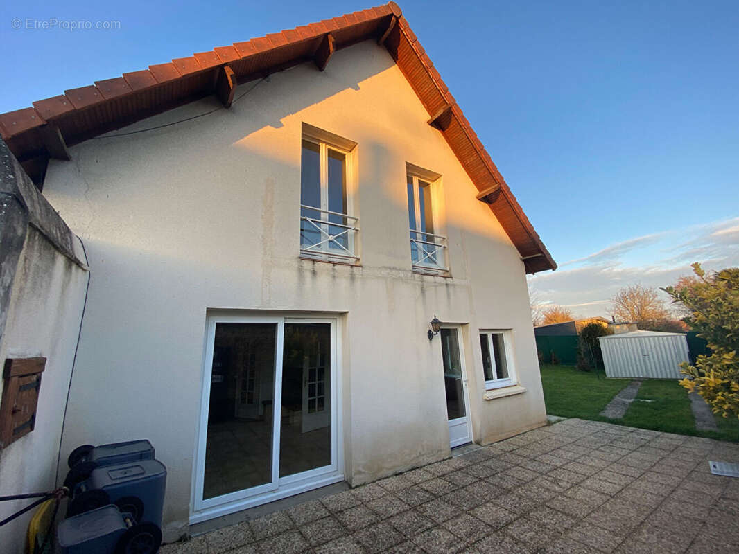 Maison à BIEVILLE-BEUVILLE