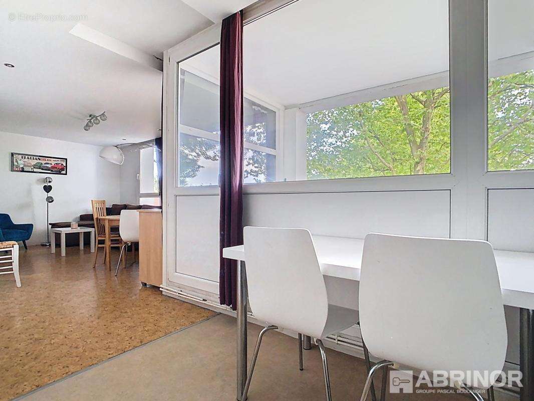 Appartement à VILLENEUVE-D'ASCQ