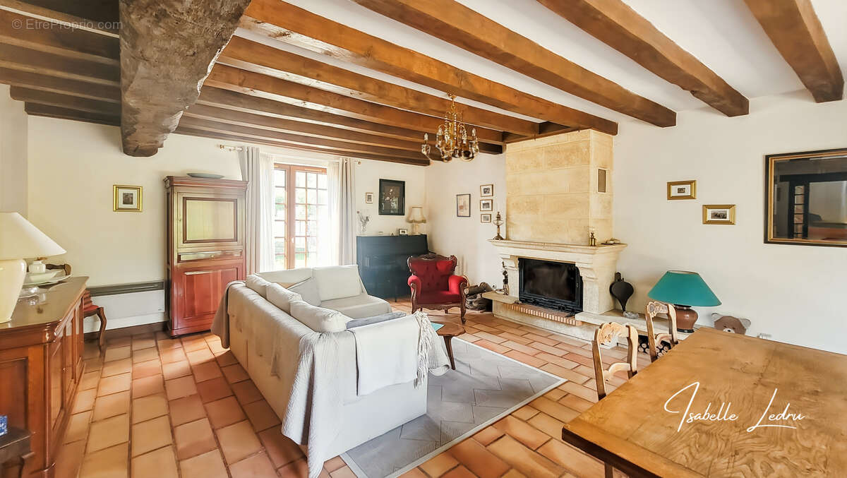 Maison à SION-LES-MINES