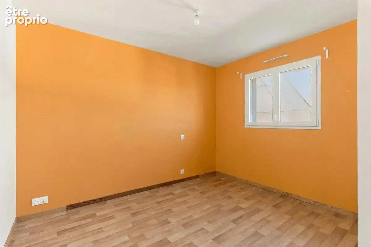 Maison de 6 pièces de 125 m² à Saint-Julien-de-Concelles - photo 11
