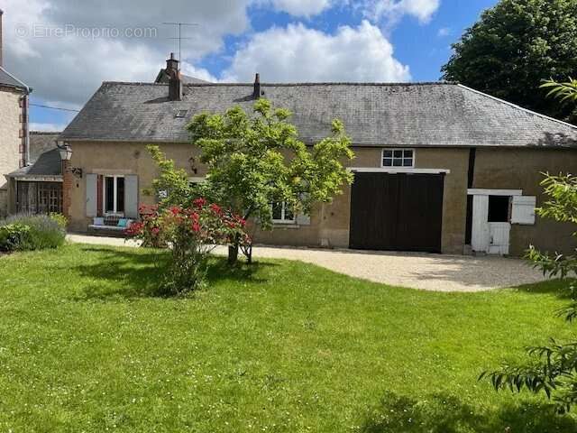 Maison à OUZOUER-LE-MARCHE