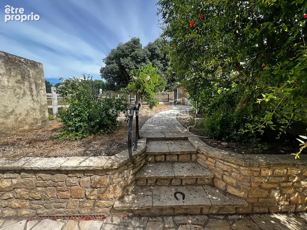 Maison 3 chambres, jardin et dépendance au coeur du village - photo 15