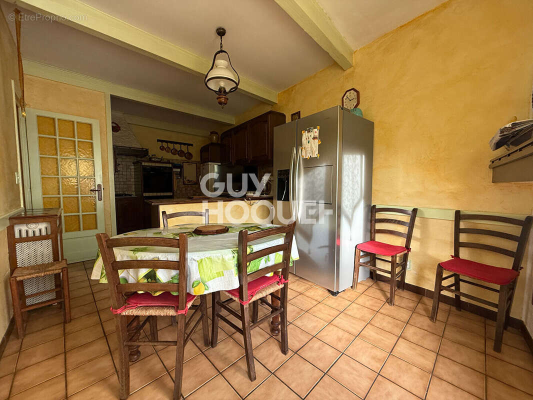 Maison à SAINT-ANDEOL-LE-CHATEAU