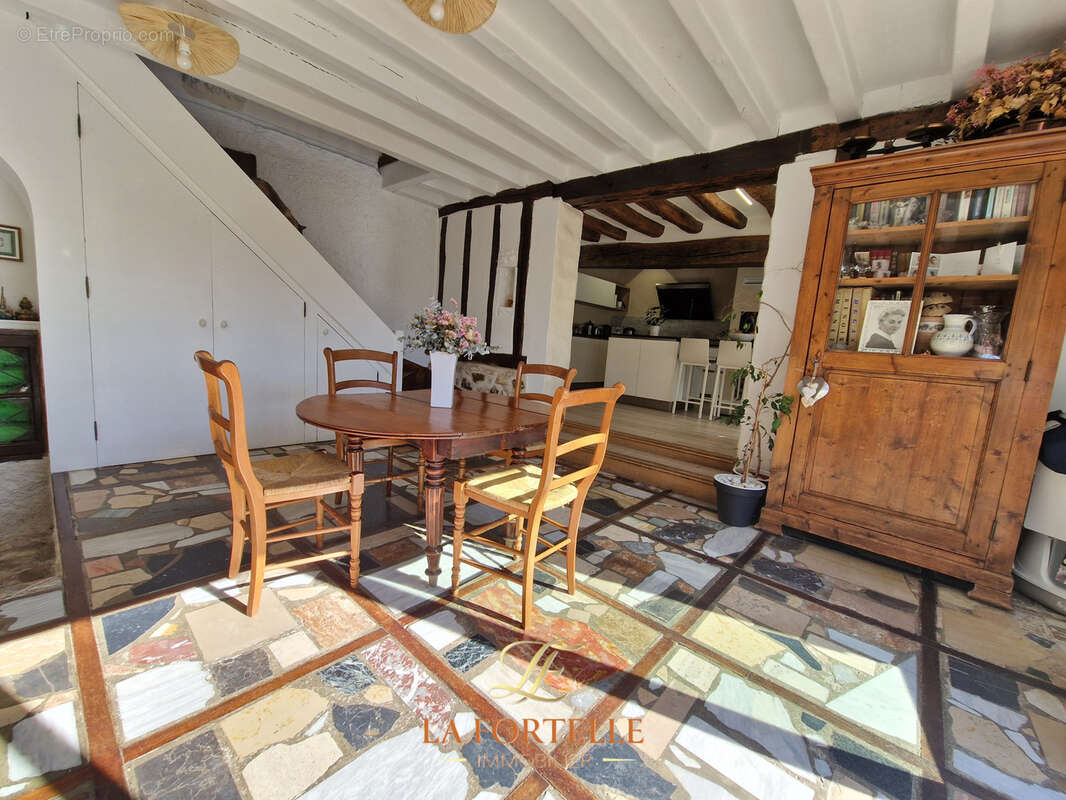 Maison à BUCHELAY