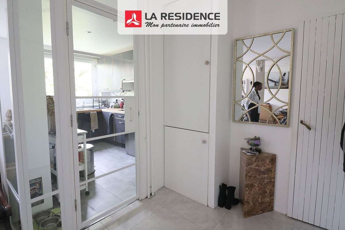 Appartement à VERSAILLES