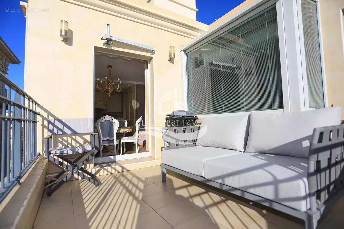 Appartement à NICE
