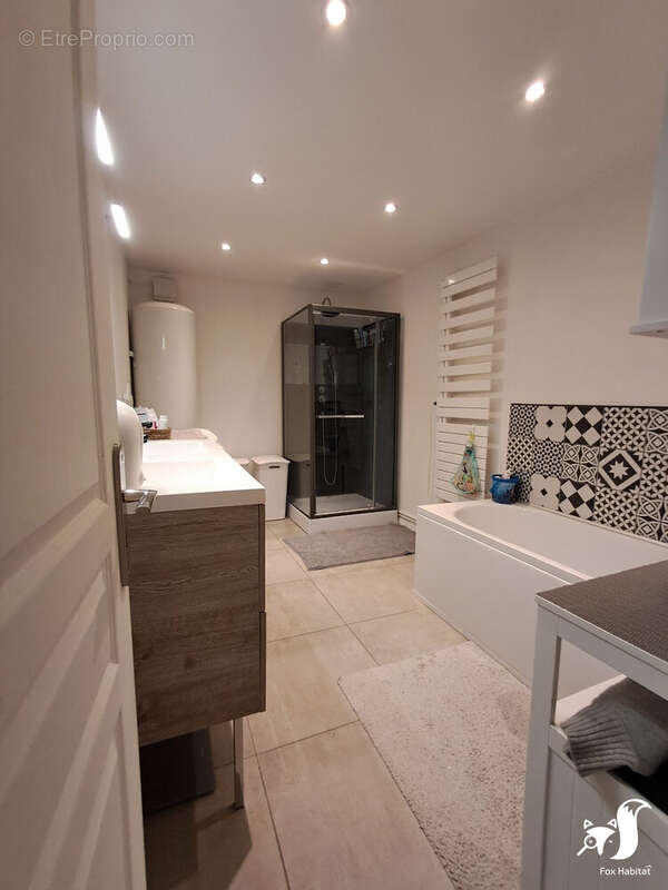 Maison à HARGICOURT