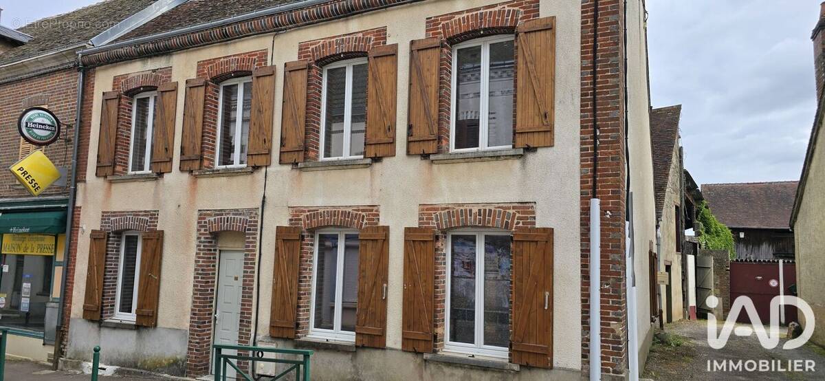 Photo 1 - Maison à CHAMPIGNELLES