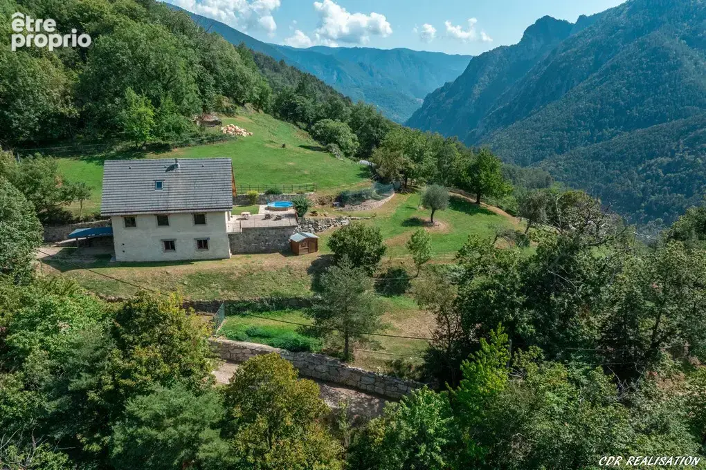 Maison à SAINT-MARTIN-VESUBIE