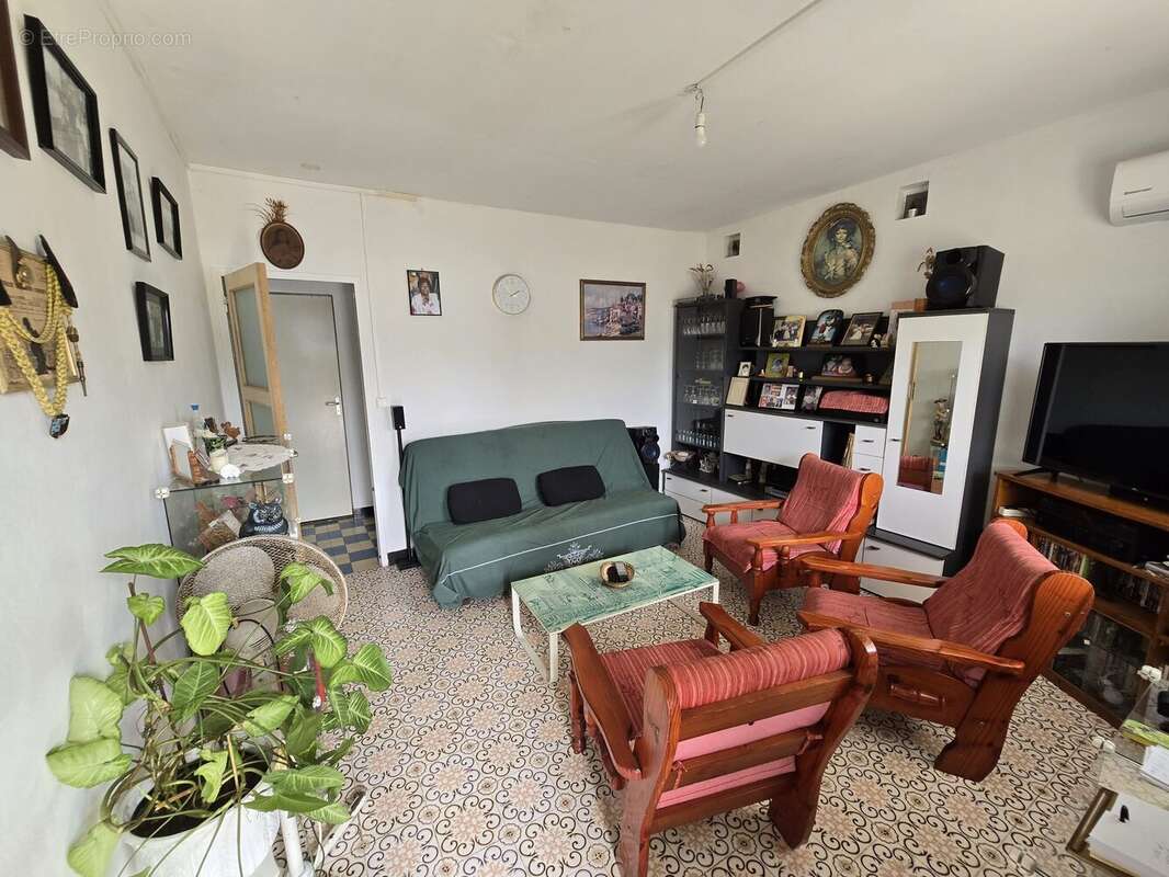 Maison à SAINT-BENOIT