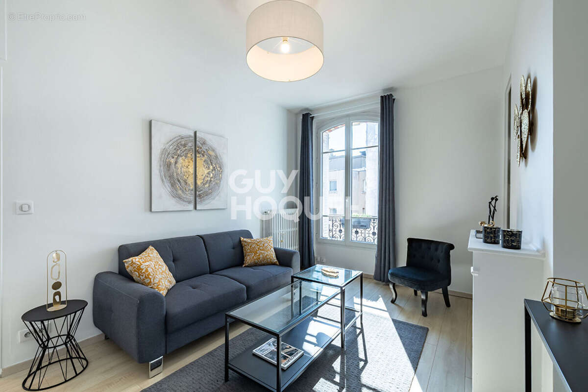Appartement à PUTEAUX