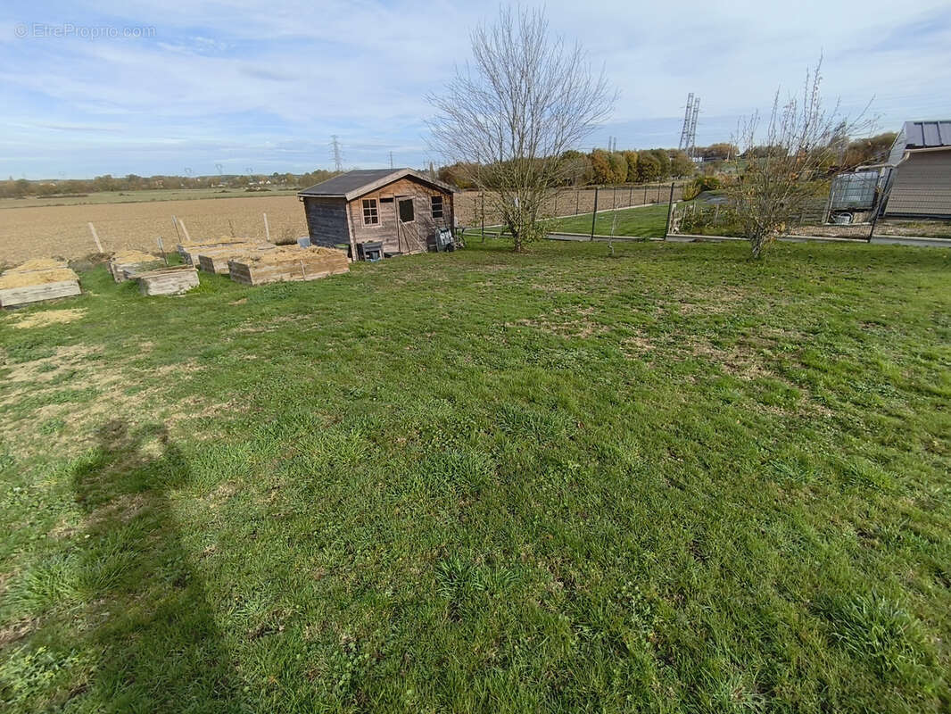 Terrain à LAIGNE-EN-BELIN