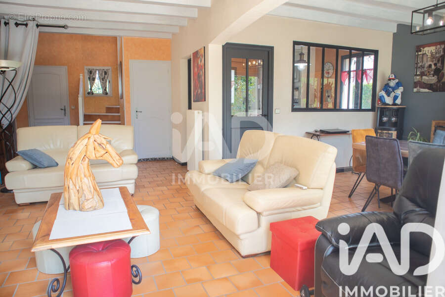 Photo 3 - Maison à LIVERDY-EN-BRIE
