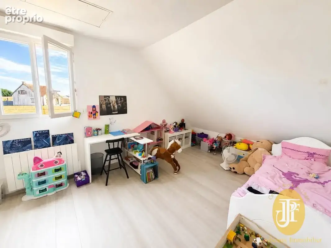 Maison familiale récente avec beaux volumes - photo 7