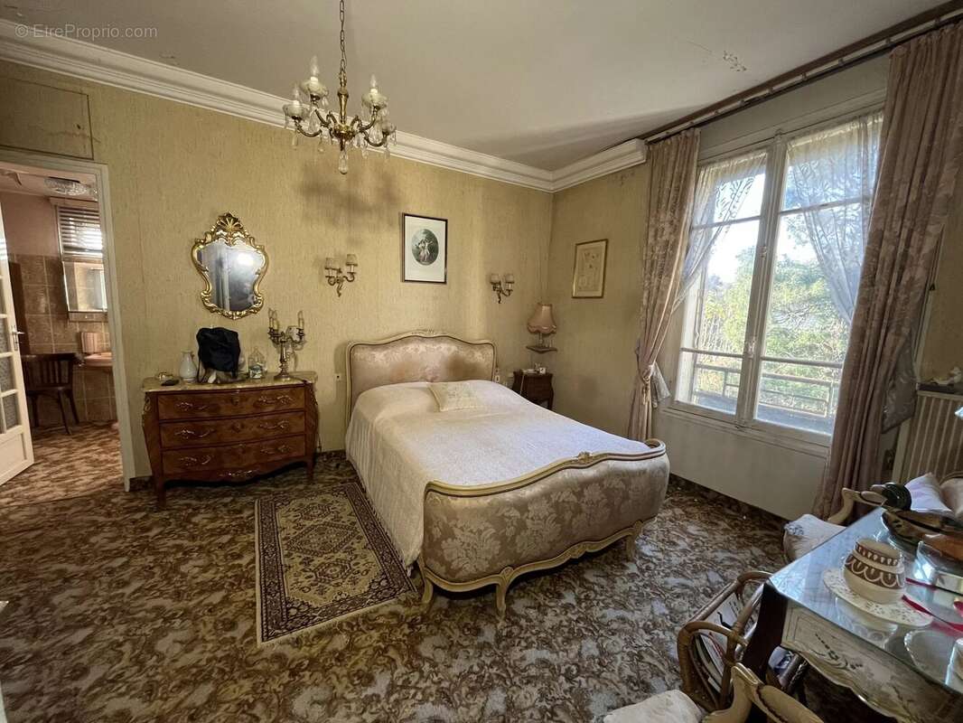 Maison à POIGNY-LA-FORET