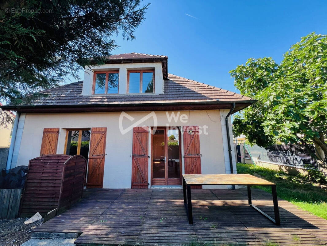 Maison à QUINCY-SOUS-SENART