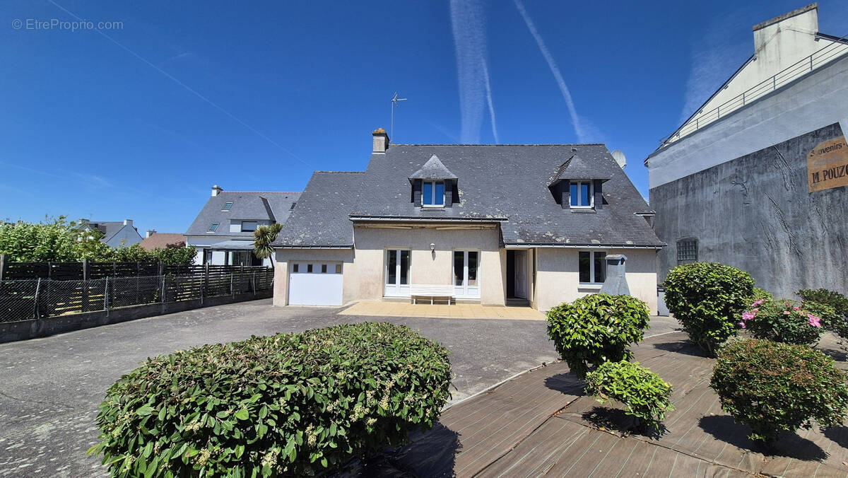 Maison à CLOHARS-CARNOET