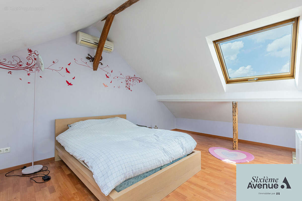 Appartement à EPINAY-SUR-ORGE