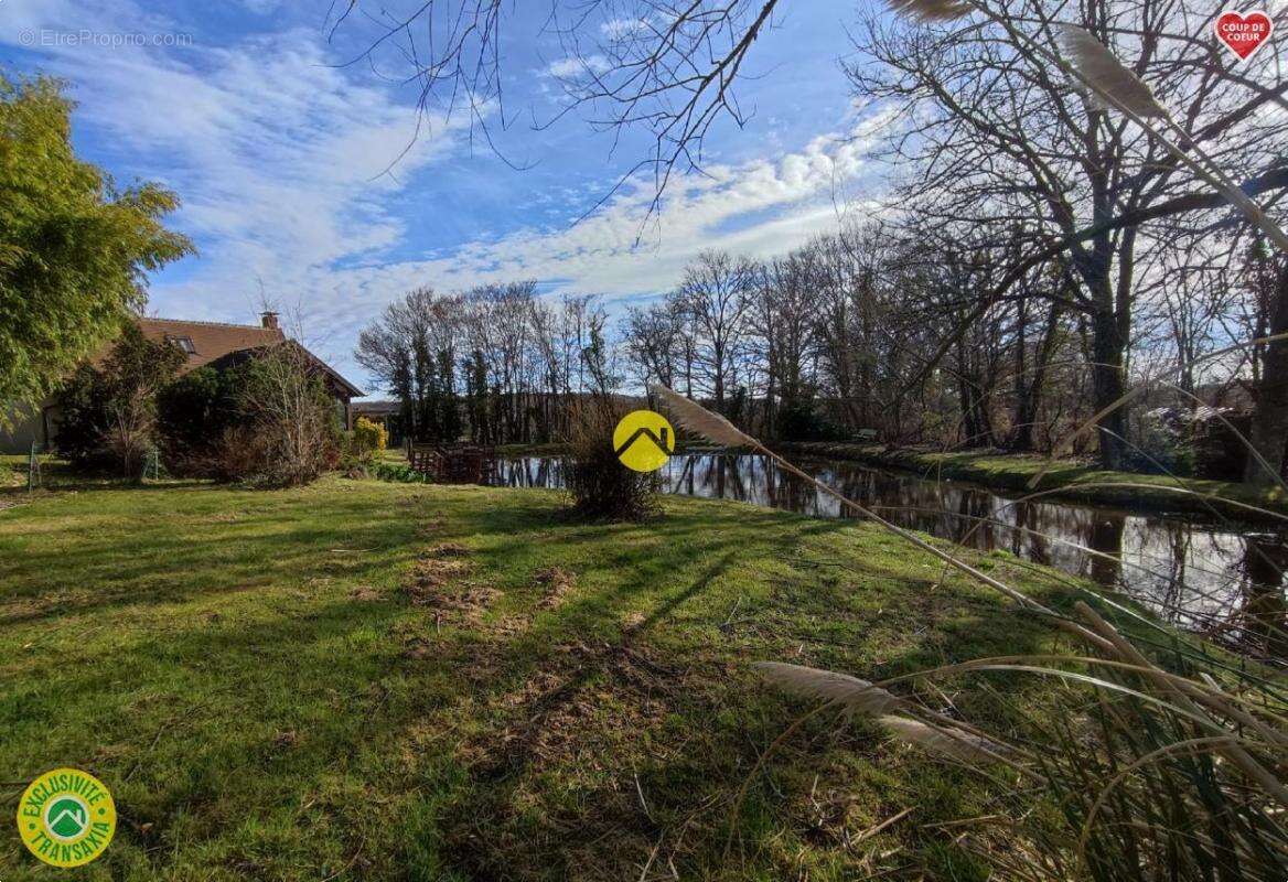 Maison à VAILLY-SUR-SAULDRE