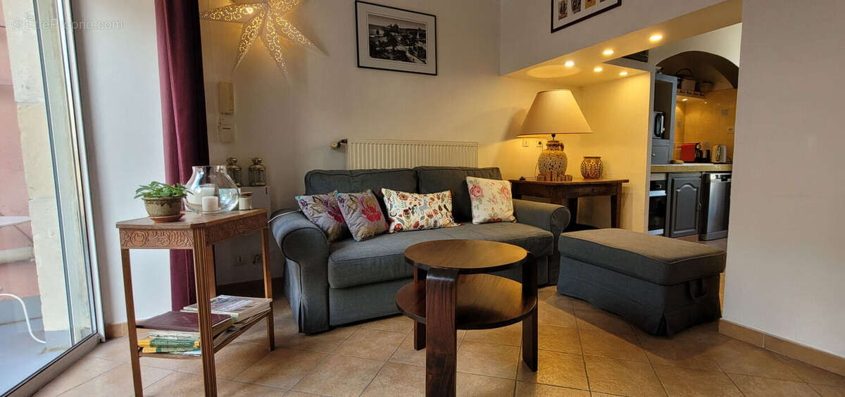 Maison de village avec terrasses et possibilité gite ou local professionnel. - photo 6