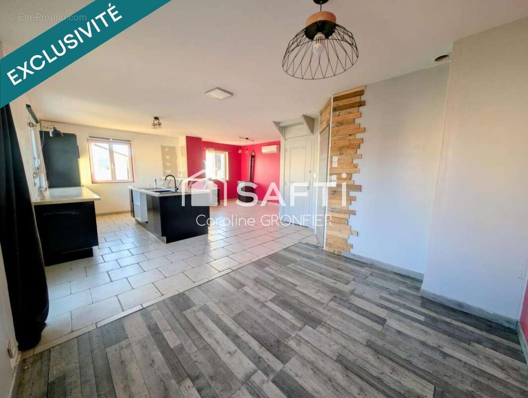 Photo 6 - Maison à PALINGES