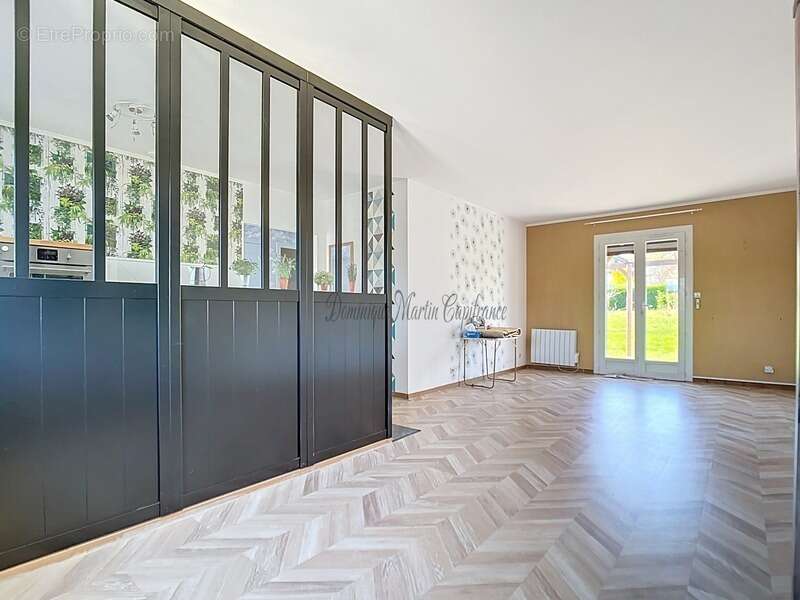 Maison à LA CHARTRE-SUR-LE-LOIR