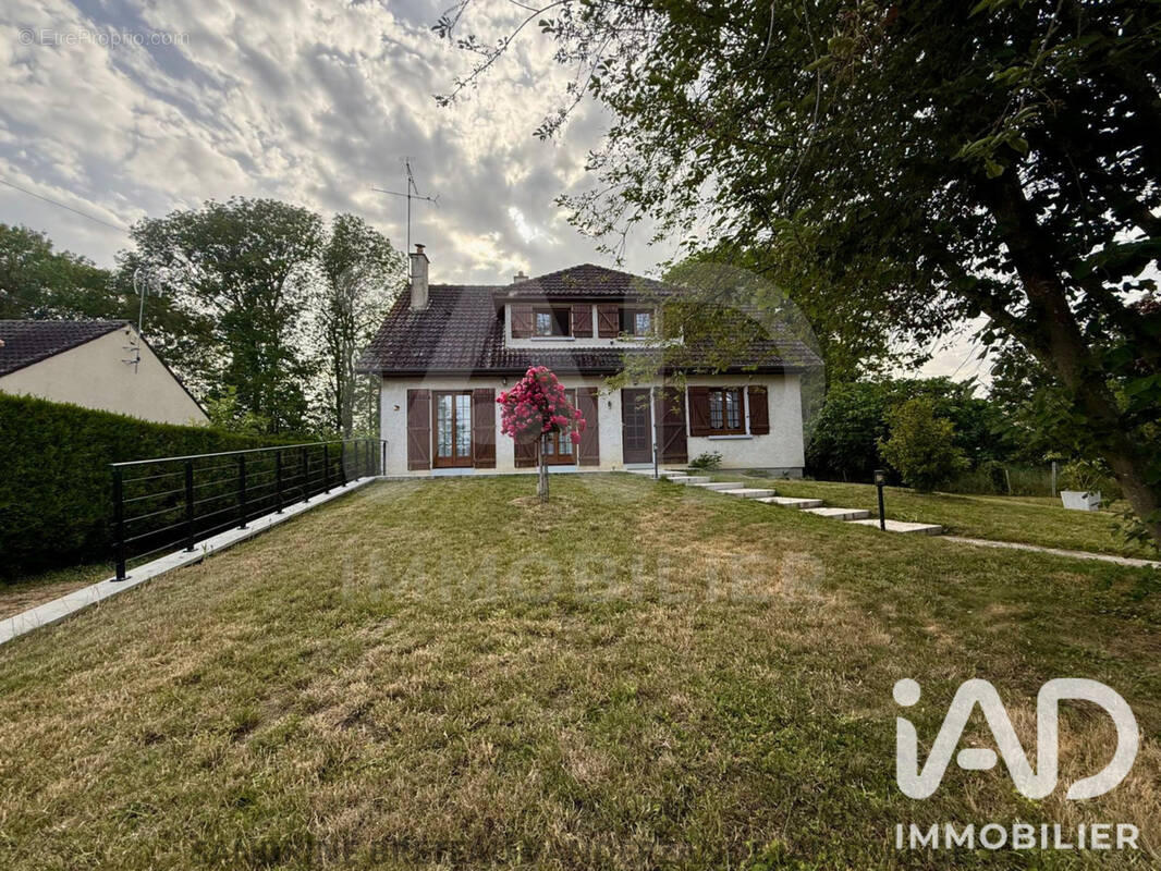 Photo 1 - Maison à LADON