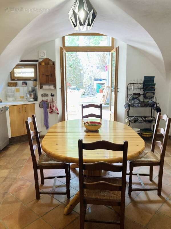 Maison à CROS