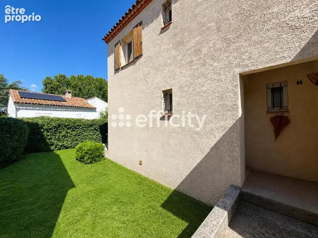 Maison 90 m² à Redessan  - photo 17