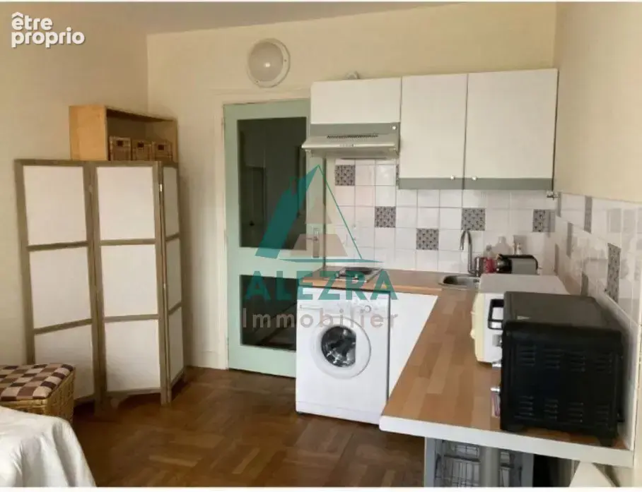 Appartement 1 pièce 20 m² à vendre à Garches (92380) - photo 2