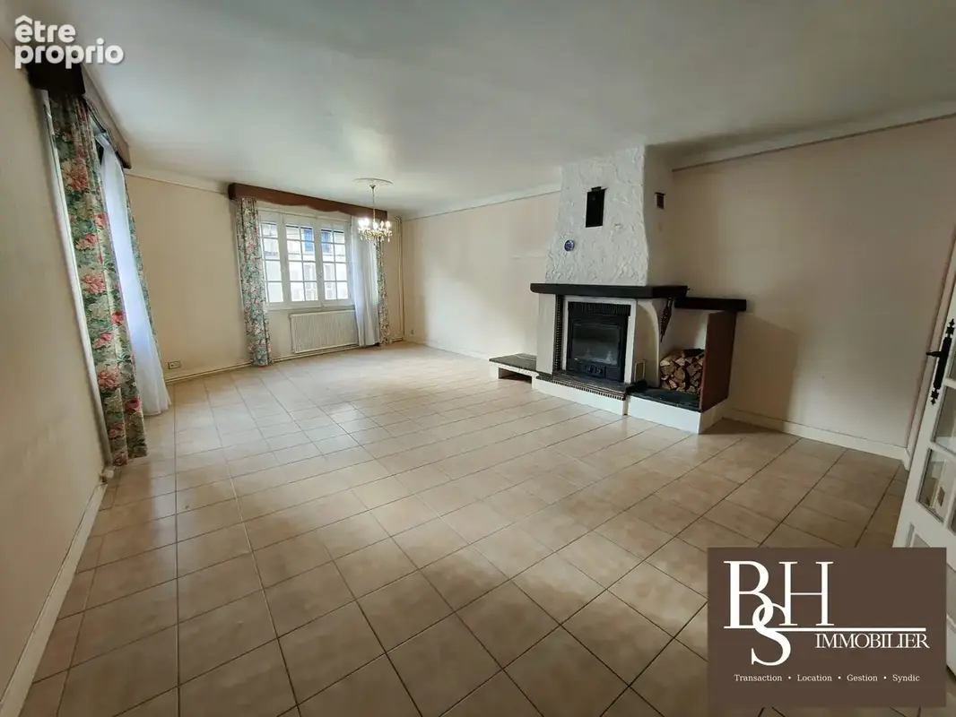 Maison 9 pièces 281 m² à vendre à Poitiers (86000) - photo 2