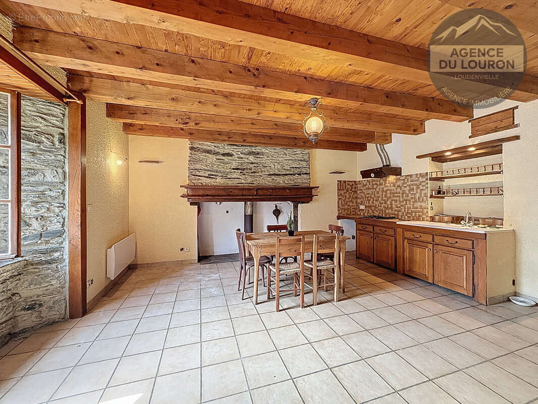 Maison à LOUDERVIELLE