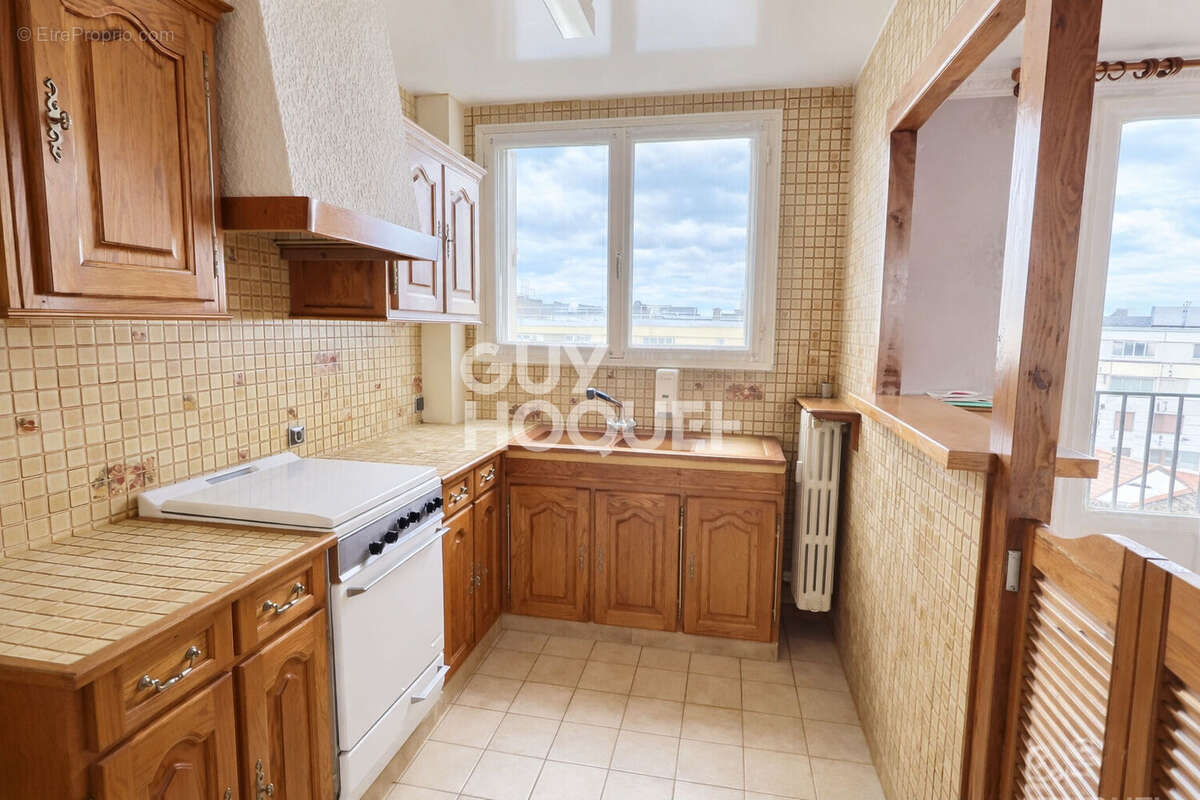 Appartement à AUBERVILLIERS