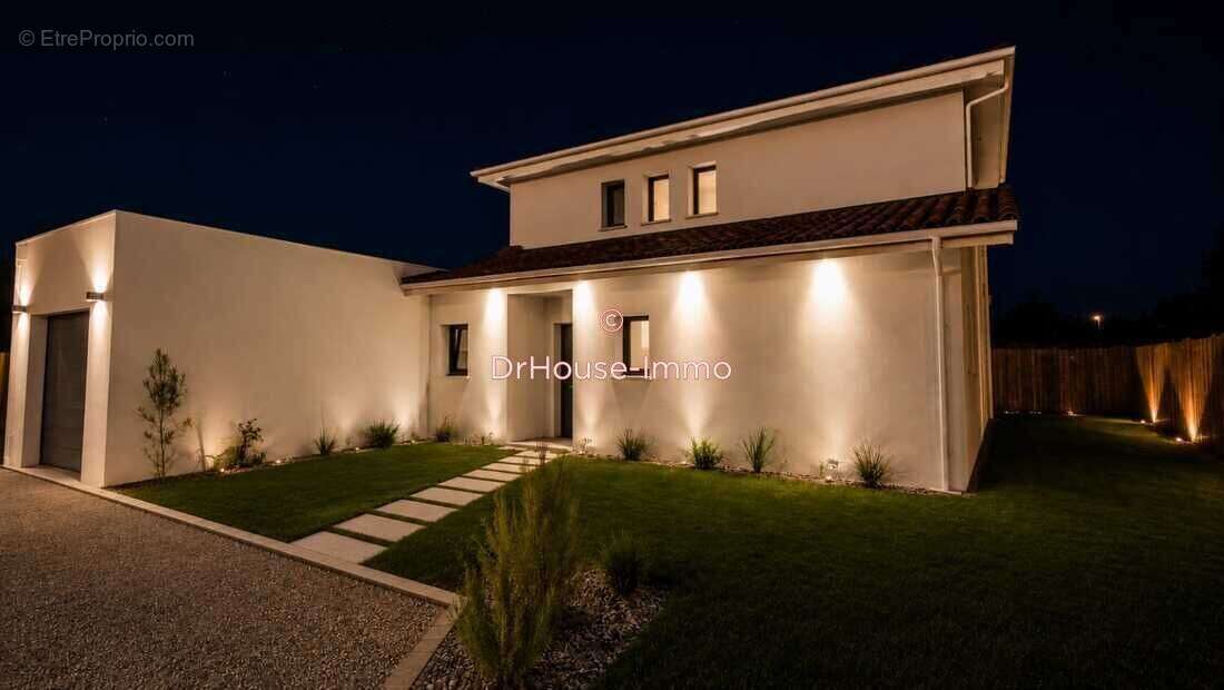 Maison 145 m² à Seignosse  - photo 3