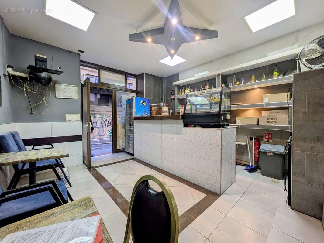 Autre à MARSEILLE-1E