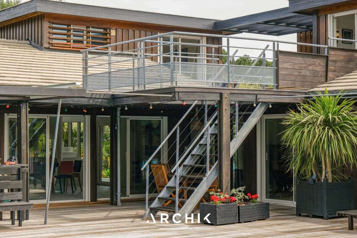 Maison à GUJAN-MESTRAS