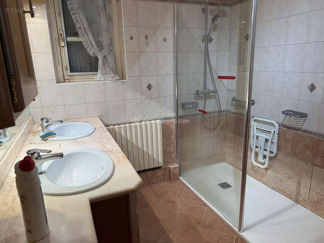 Maison à SAINT-BENOIT-DE-CARMAUX