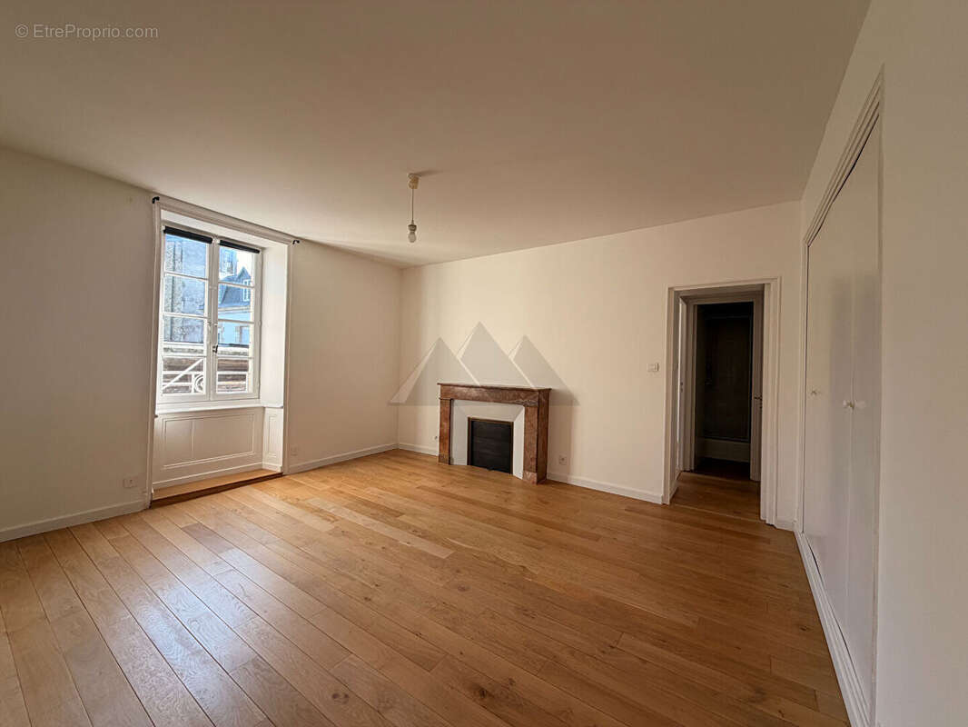 Appartement à QUIMPER