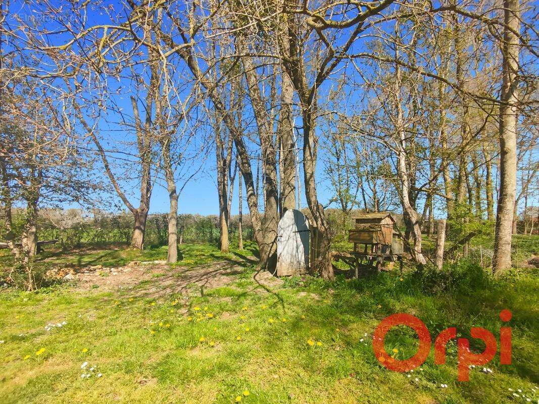 Maison à ISLE-ET-BARDAIS