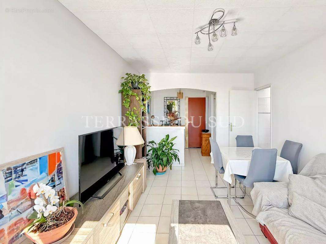 Appartement à MARSEILLE-12E