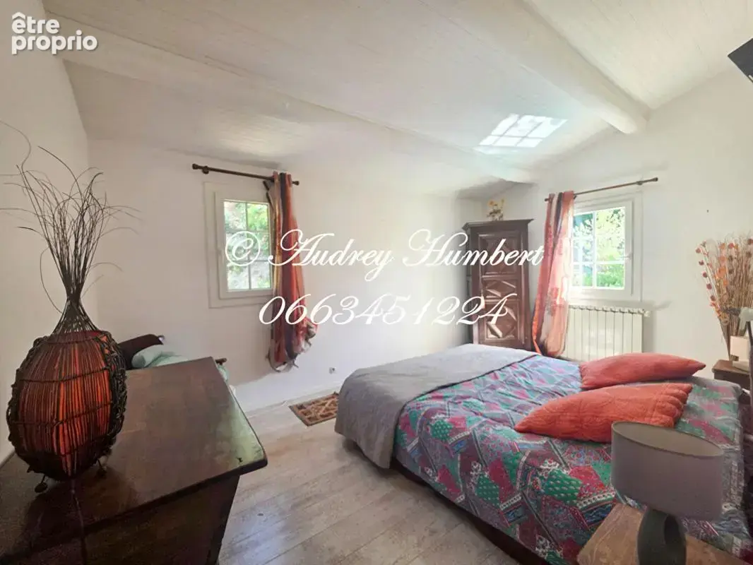 Exclusivité Manosque, Quartier Mont d'Or / Colombier,  Belle villa familiale de 163 m² , 5 chambres - Jardin clos, Piscine et Pr - photo 10